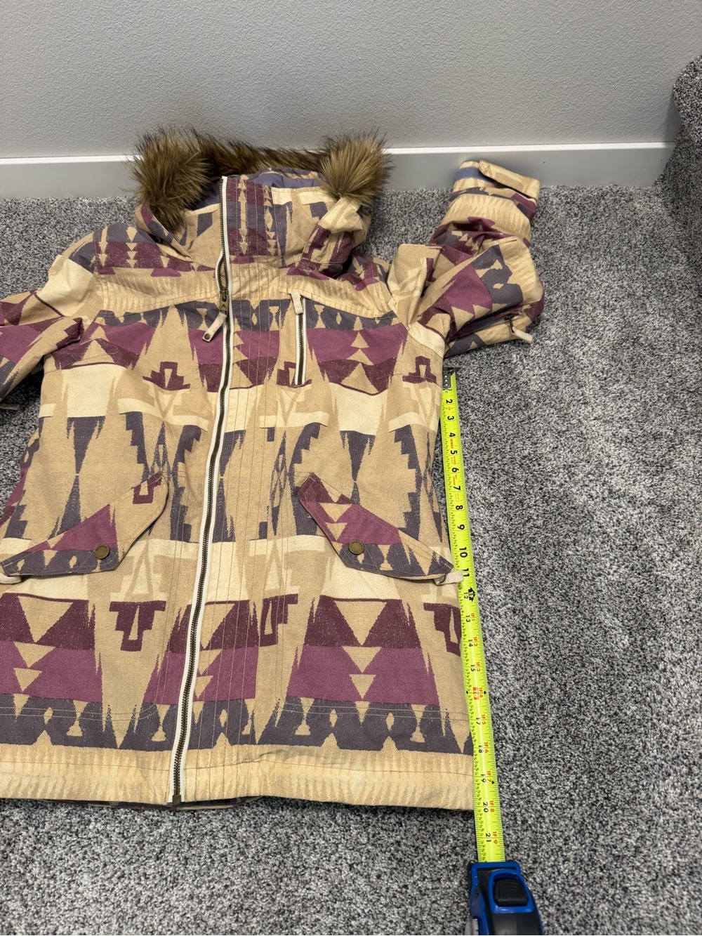 Burton Women's Hazel Jacket - Picture 13 of 13